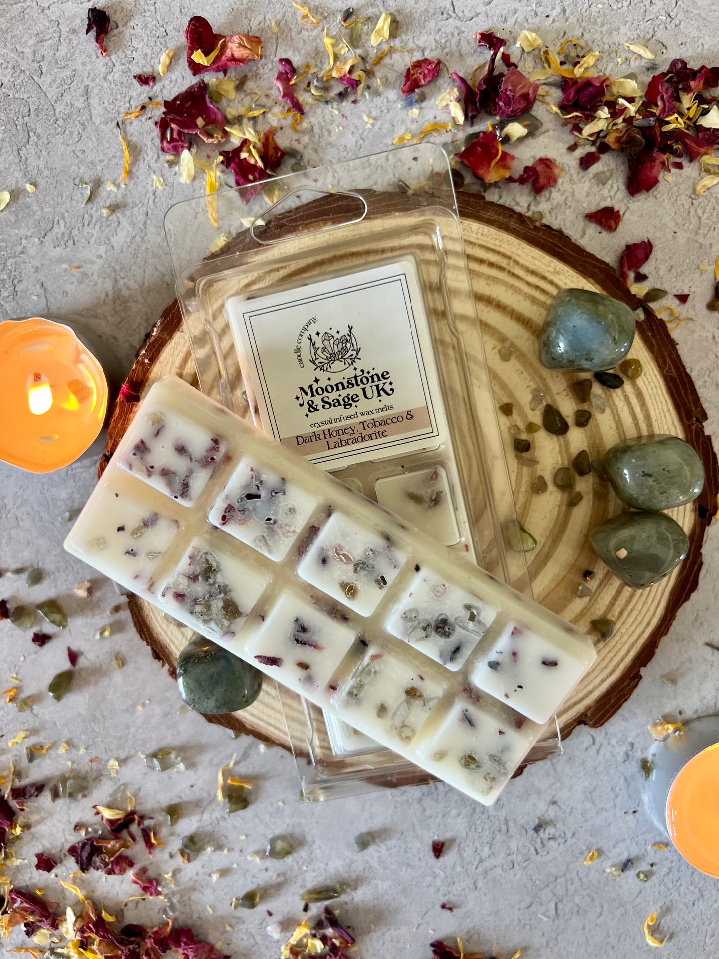 DARK HONEY & TOBACCO Crystal Infused Wax Melt Snap Bar with Labradorite Chips.